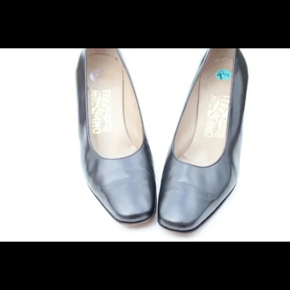 Salvatore Ferragamo pumps - Picture 7 of 7